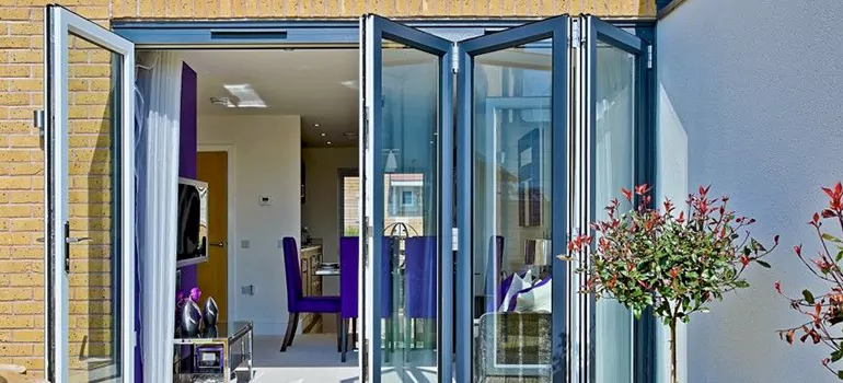 Bifold Door Repairs Near Me in Cambridge, Ontario