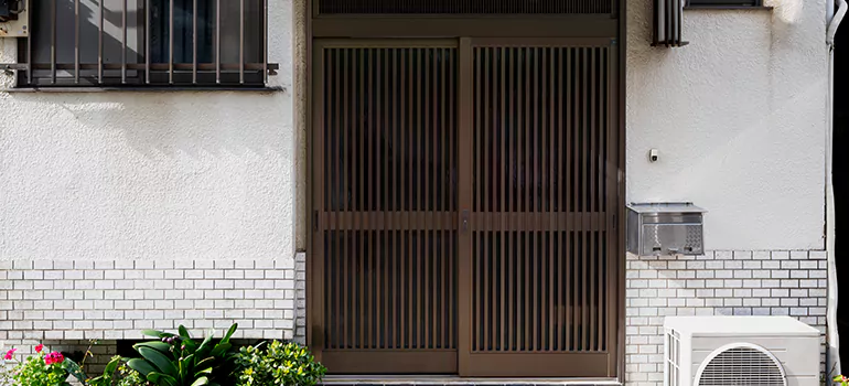 Bifold Louvre Doors in Christopher-Champlain, Ontario