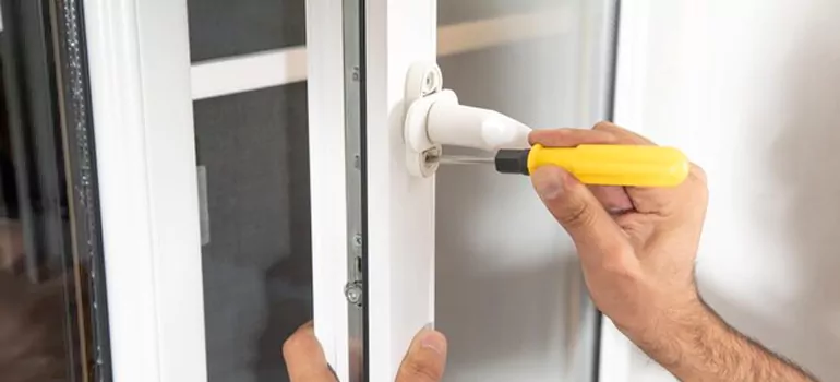 Casement Window Handle Replacement in Cambridge, ON