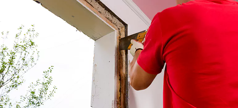 Residential Accordion Door Repair in Cambridge, Ontario