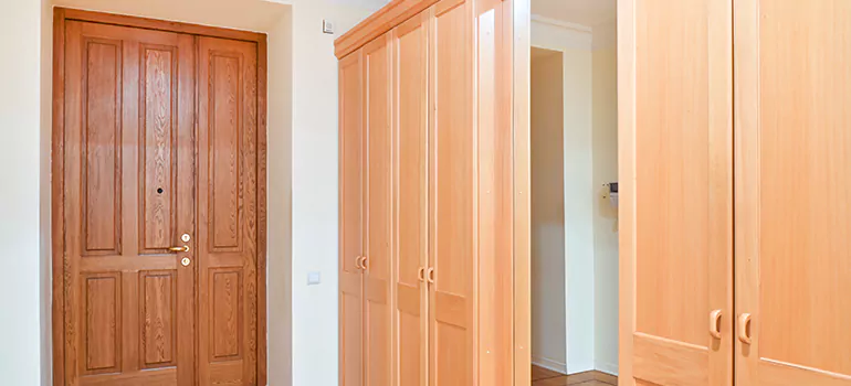Glass Closet Door Repair in Cambridge, Ontario